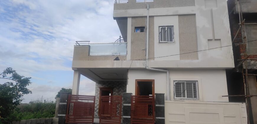 Duplex House For Sale at Thorrur